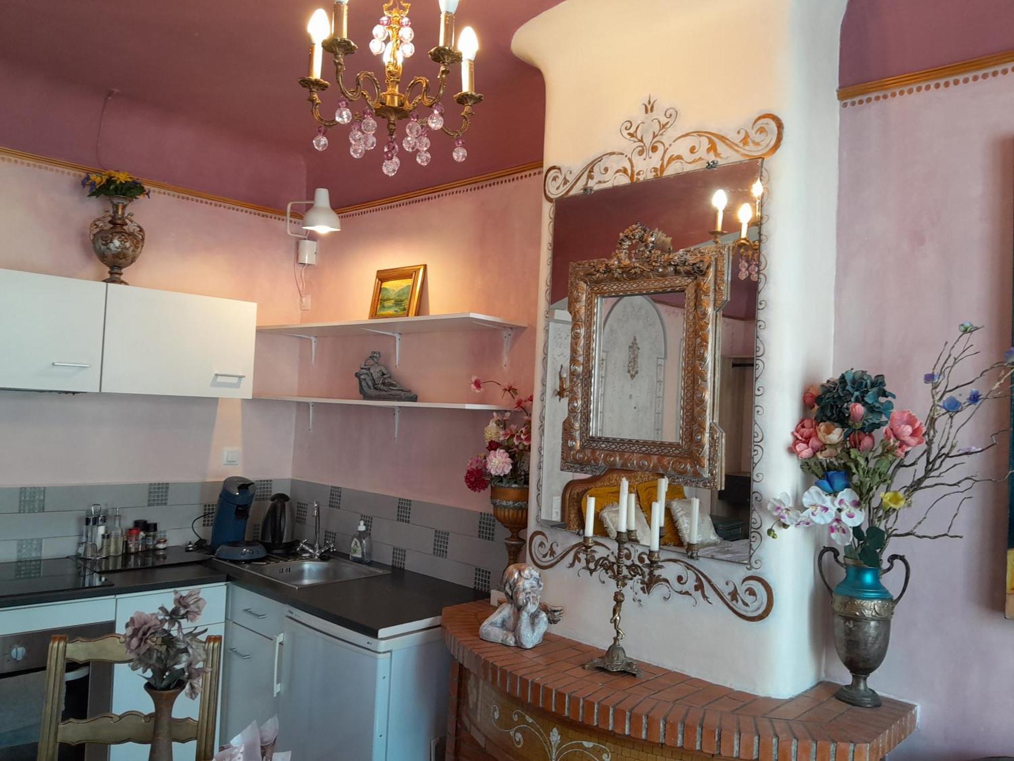 Studio Magenta Vinca المظهر الخارجي الصورة